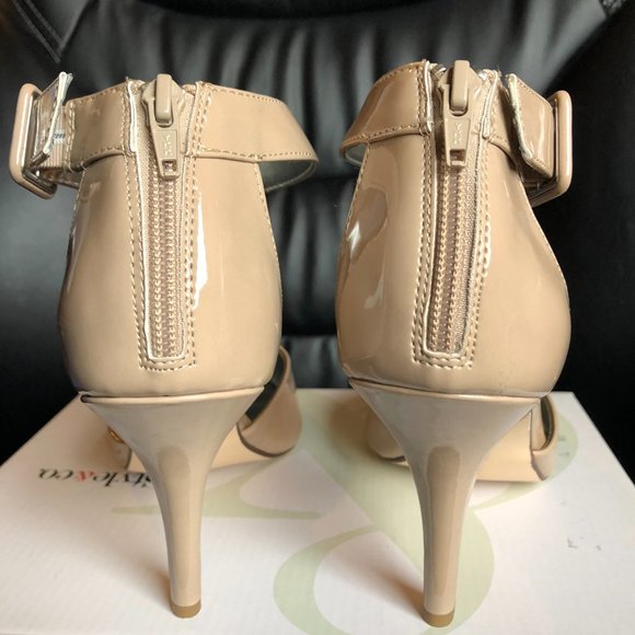 Like new-Patent pumps nude-size 10 - Picture 4 of 6